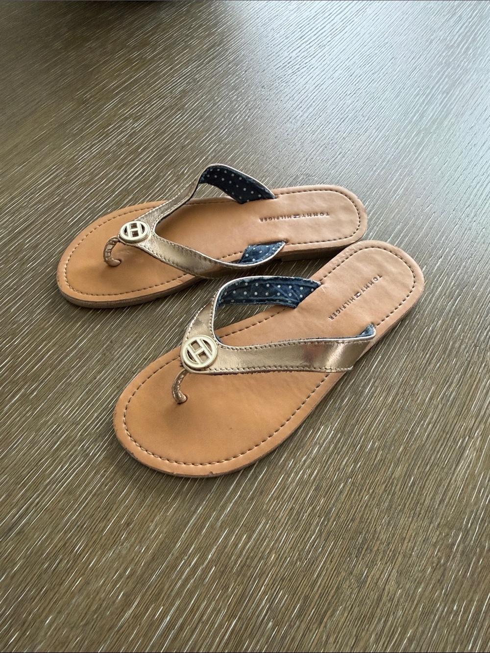 Tommy Hilfiger Gold Metallic Thong Sandals with Tan Footbed
